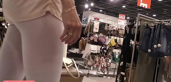  Jeny Smith white pantyhose flashing hidden cam